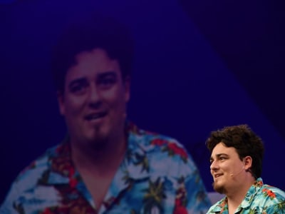 Grup Chat Eksklusif 'B Boys Club' untuk Pengusaha yang Jual Bisnis 1 Miliar