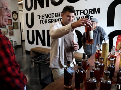 Unicorn: Startup Chicago Ubah Bourbon Jadi Investasi Digital Bernilai Jutaan