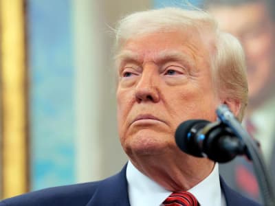 Heboh Koin Meme $TRUMP: Makan Malam Eksklusif dengan Presiden, Tapi Ada Kontroversi