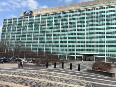 Ford Potong 350 Pekerjaan Software Demi Efisiensi dan Produk Terjangkau