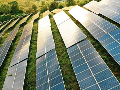 Bahaya Komponen Tersembunyi di Inverter Surya China Mengancam Jaringan Listrik AS