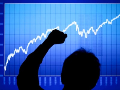 Ethereum dan Dogecoin Melonjak, Bitcoin Terperangkap di Tengah Ketidakpastian Pasar