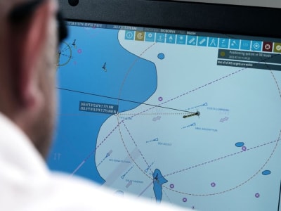 Denmark Uji Coba Pilot Kapal Jarak Jauh, Inovasi Besar di Laut