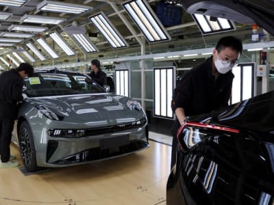 Pemerintah China Dorong Pembelian Mobil Listrik Dalam Negeri di Instansi Publik