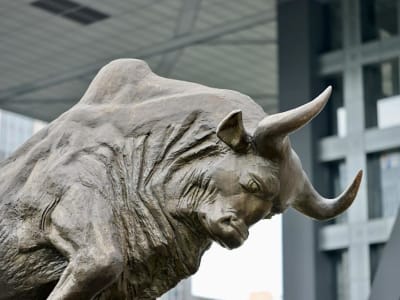 Bitcoin dan Ether Menguat Meski Peringkat Kredit AS Turun oleh Moody’s