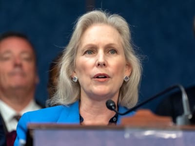 Senat AS Percepat Regulasi Stablecoin Demi Lindungi Konsumen dan Keuangan