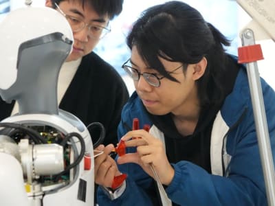 Zhejiang Investasi Besar untuk Jadikan Provinsi Pusat Inovasi AI Global