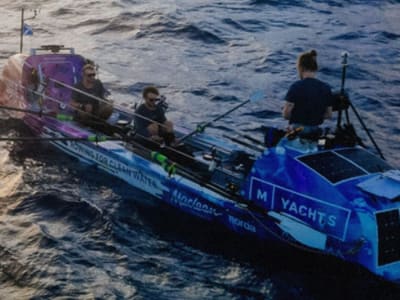 Tiga Bersaudara Skotlandia Berjuang Mendayung Melintasi Samudra Pasifik Tanpa Mesin