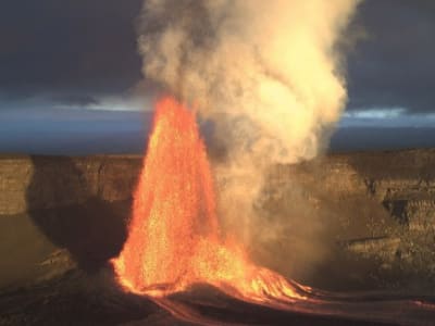 Bukti Baru: Material Inti Bumi Bocor ke Permukaan melalui Magma Hawaii