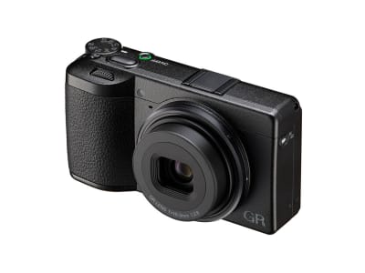Ricoh GR IV, Kamera Kompak Baru dengan Sensor 26MP dan Stabilizer Lima Sumbu