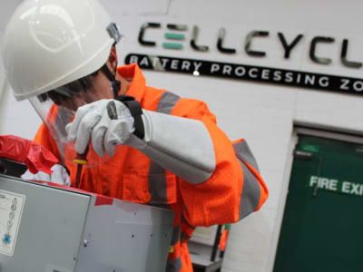 Teknologi Daur Ulang Baterai Lithium Ramah Lingkungan dengan Bakteri Prasejarah