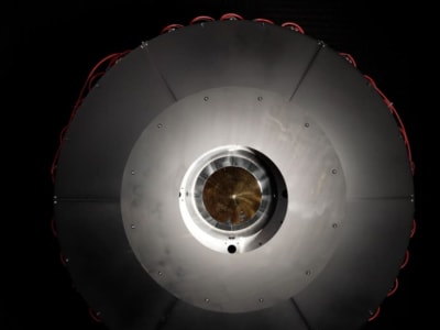 DARPA Tembus Rekor Kirim Energi Laser Jarak Jauh untuk Militer