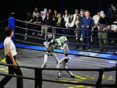 Robot Humanoid China Bertanding Kickboxing, Dorong Kemajuan Teknologi Robotik