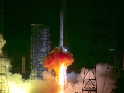 Misi Tianwen-2: Mengambil Sampel Asteroid dan Jelajahi Komet Unik