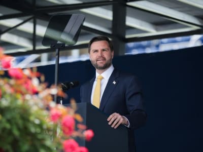 JD Vance Dorong Komunitas Crypto Terus Berpolitik Demi Bitcoin