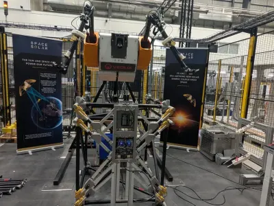 Robot Canggih Siap Bangun Pembangkit Listrik Raksasa di Luar Angkasa