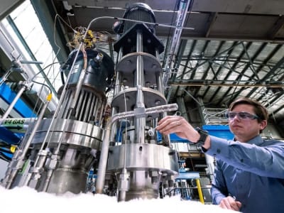 Teknologi Digital Twin Canggih untuk Memantau dan Mengelola Reaktor Nuklir Modern