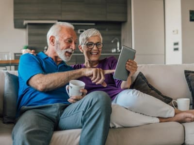 Kenapa Saham Netflix dan Spotify Masih Menjanjikan untuk Investasi Jangka Panjang