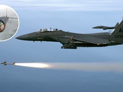 Senjata Glide Bomb GBU-53/B Kini Bisa Dikendalikan Pesawat Lain di Udara