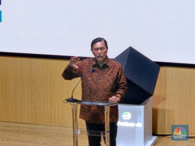 Luhut Dorong Transformasi Digital dan Pengembangan AI untuk Pertumbuhan Ekonomi RI