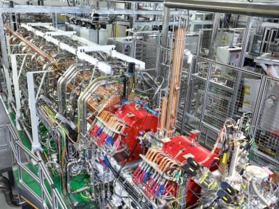 Pabrik Meson Eta di China: Kunci Memahami Materi Gelap dan Keberadaan Materi