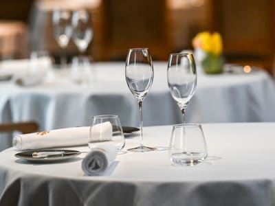 Pelajaran Finansial dari Chef Russell Jackson dalam Membuka Restoran