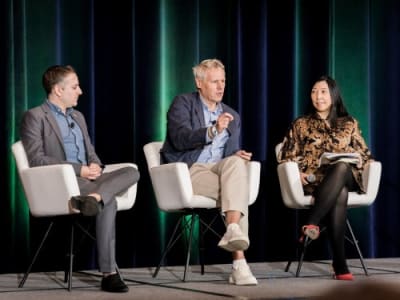 Tips Sukses Mengintegrasikan AI dalam Bisnis dari NLX dan Toyota