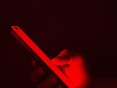 Aplikasi Pesan TeleMessage Terungkap Rentan Bocorkan Pesan Rahasia Pejabat