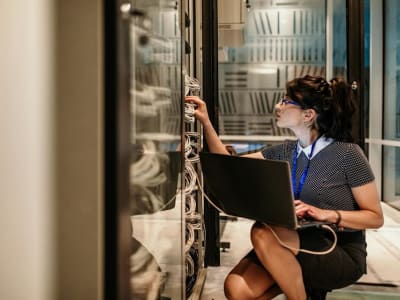 Mengapa Saham Alphabet Jadi Pilihan Investasi AI Terbaik Saat Ini