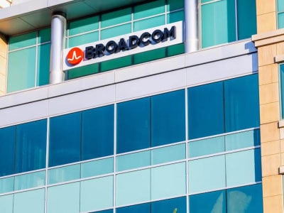 Broadcom Sukses Alihkan Pelanggan Besar ke Cloud Privat VMware