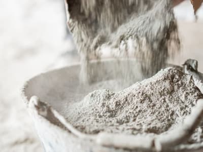 Mengubah Polusi Karbon Jadi Bahan Bangunan Ramah Lingkungan di Michigan