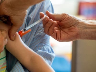 Perombakan ACIP Oleh RFK Jr. Bisa Mengancam Program Vaksin AS