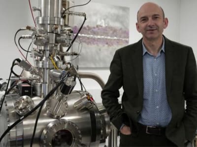 Metode Baru Memungkinkan Pemantauan Real-Time Cacat Kuantum di Berlian