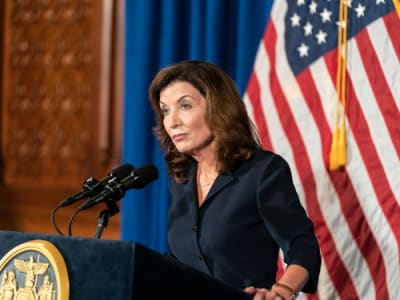 New York Dorong Regulasi AI Frontier untuk Lindungi Masyarakat dan Inovasi