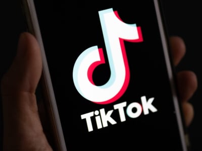 Presiden Trump Perpanjang Waktu TikTok untuk Cari Pembeli Non-China