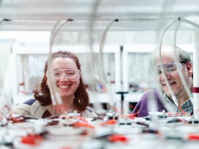 Startup Amerika Kembangkan Baterai Lithium Metal Bebas Bahan dari China