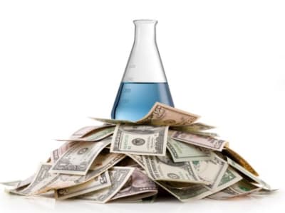 Dampak Keberhasilan Awal dalam Pendanaan Ilmiah dan Ketidaksetaraan Akademik