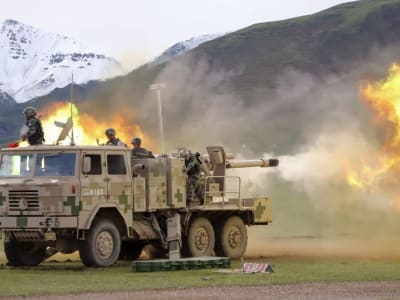 Terobosan Drone China Diluncurkan Lewat Peluru Artileri 155mm