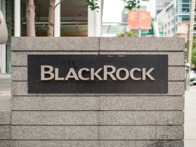 Revolusi Stablecoin: Masa Depan Transaksi Digital yang Stabil dan Cepat