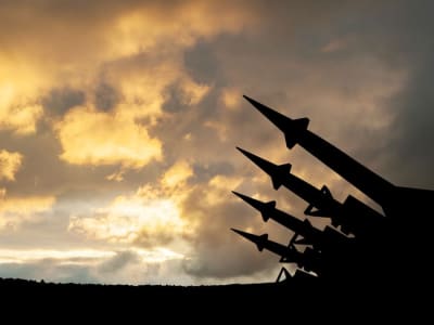 Iran Serang Rudal ke Pangkalan AS di Qatar Sebagai Balasan Serangan Nuklir