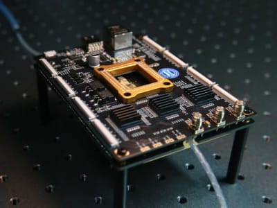 Chip Komputasi Optik Meteor-1: Jawaban Cina untuk Era AI dan Batasan Chip Elektronik