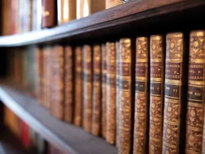 Hak Pelatihan AI Pakai Buku Terbitan: Putusan Pengadilan Pertama Fair Use AI