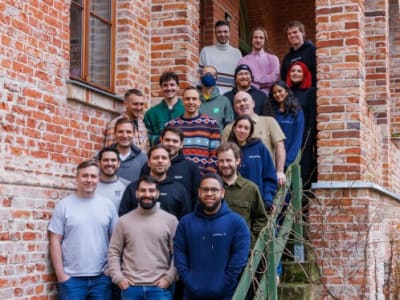 Synthflow AI: Membangun Agen Suara Perusahaan yang Mudah dan Canggih di Pasar AI Percakapan