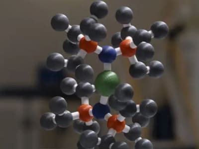 Hard Drive Molekul Baru Simpan Setengah Juta Video TikTok Dalam Ukuran Perangko