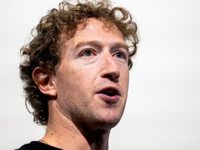 Persaingan Ketat Talent AI: Tawaran Paket 100 Juta dari Meta ke Staf OpenAI