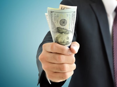 Apakah Investasi Rp 164.45 ribu ($10.000) di CoreWeave Bisa Jadi Rp 16.45 miliar ($1 Juta)  dalam 10 Tahun?