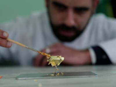 Metode Baru Ekstraksi Emas dari Limbah Elektronik yang Ramah Lingkungan