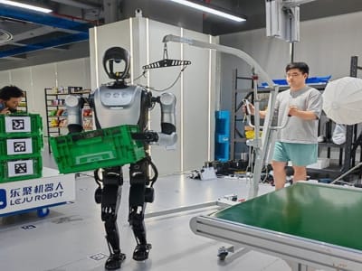 Sekolah Robot di Cina Latih Robot Belajar Keterampilan Dunia Nyata dengan VR