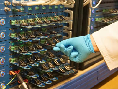 Baterai Lithium-Sulfur: Solusi Pengisian Cepat dan Kapasitas Tinggi untuk Mobil Listrik