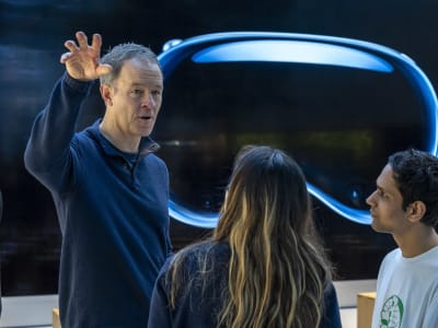 Apple Umumkan Sabih Khan Gantikan Jeff Williams Sebagai COO Tahun Ini